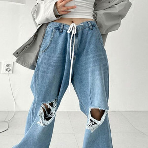 찢어진 데님 와이드 팬츠