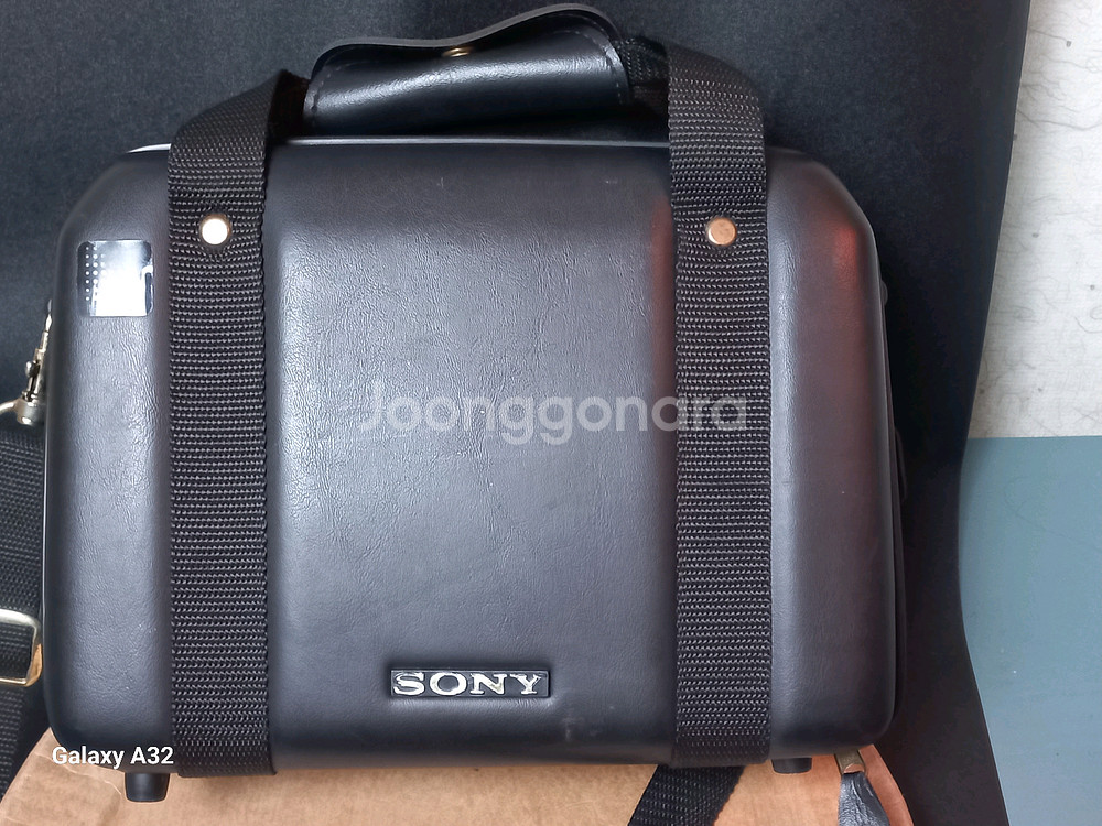 소니 CCD-TR101 비디오카메라--1