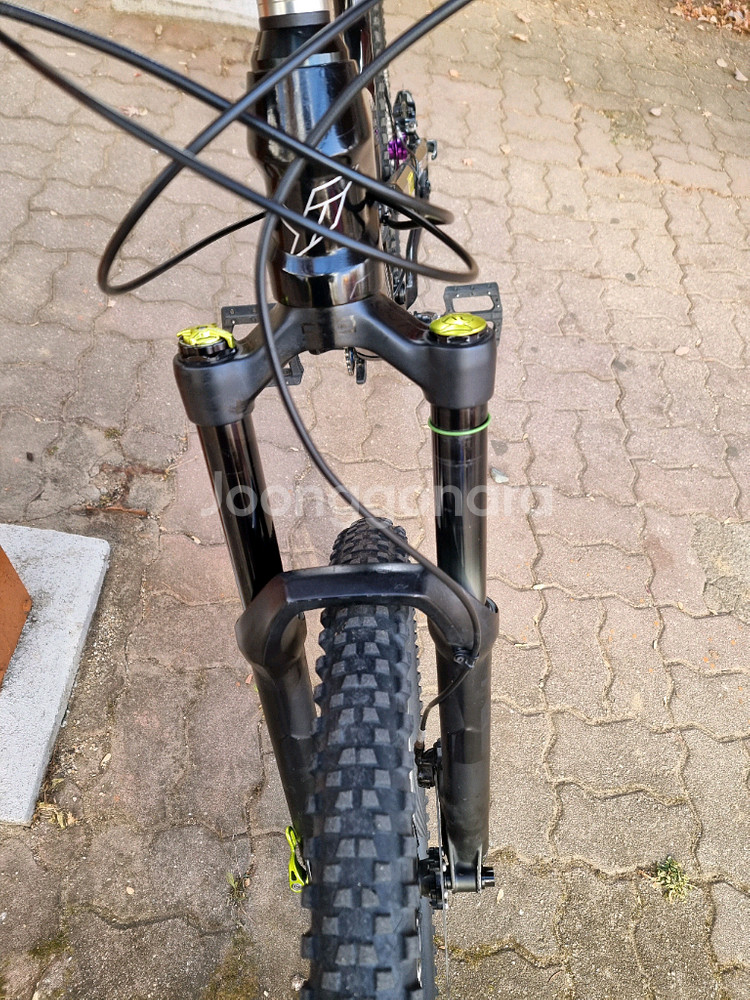 yt카프라 17년식 카본풀샥 mtb--6