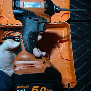 아임삭 22V 무선 임팩 드라이버 세트