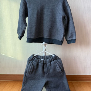 베네베네 네이비 맨투맨+반바지 세트 3t