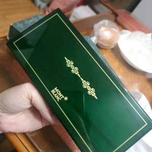 몽블랑 프랑수아 1세 만년필 리미티드 에디션