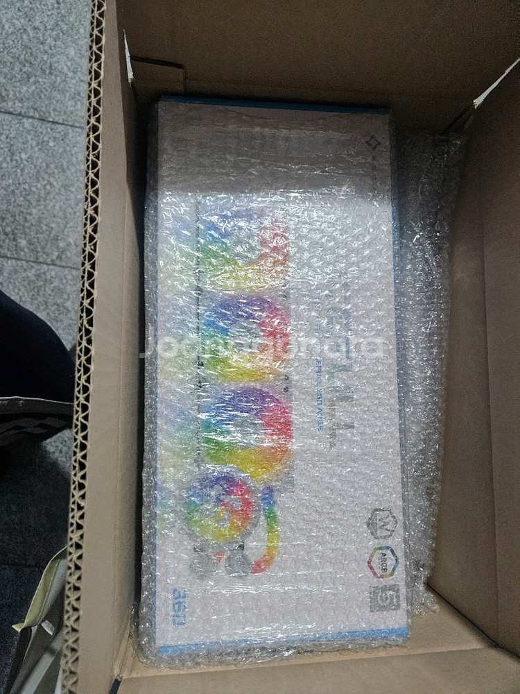 이엠텍 레드빗 360 수냉 쿨러 미개봉 팝니다--1