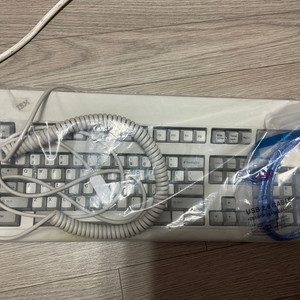 IBM Model M USB-A 케이블 개조