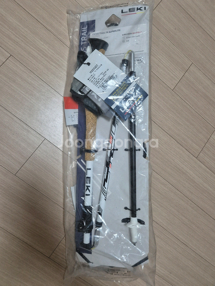 새제품 leki 플러스펙 ct fx 슈퍼라이트 카본 등산스틱--0