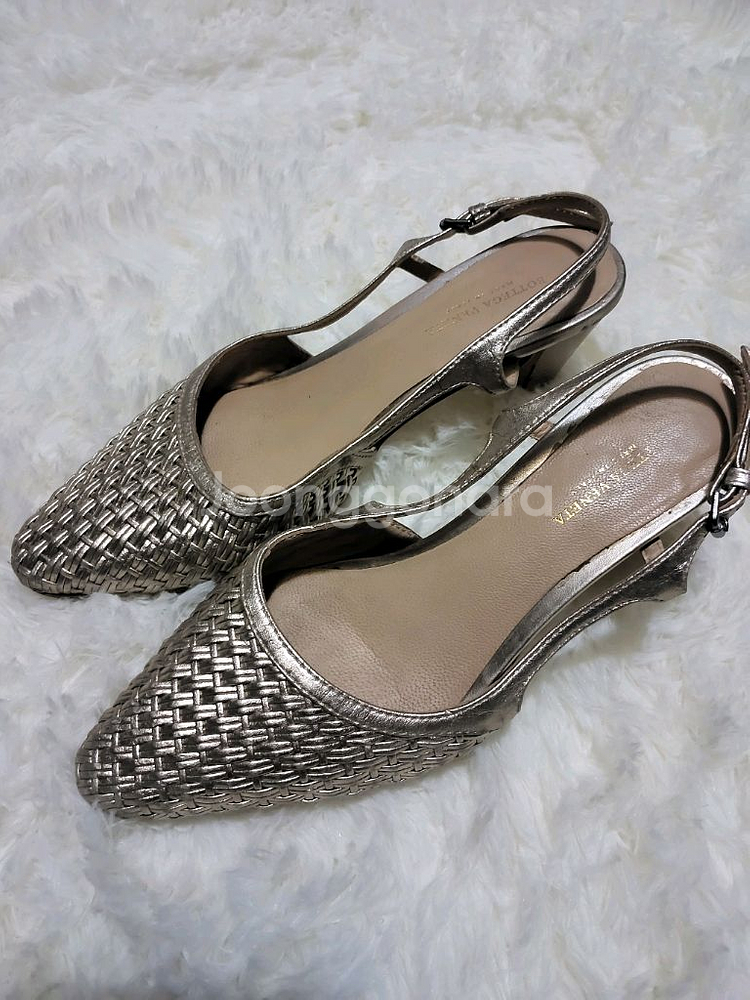 보테가베네타. 여성 슬링백 힐--0