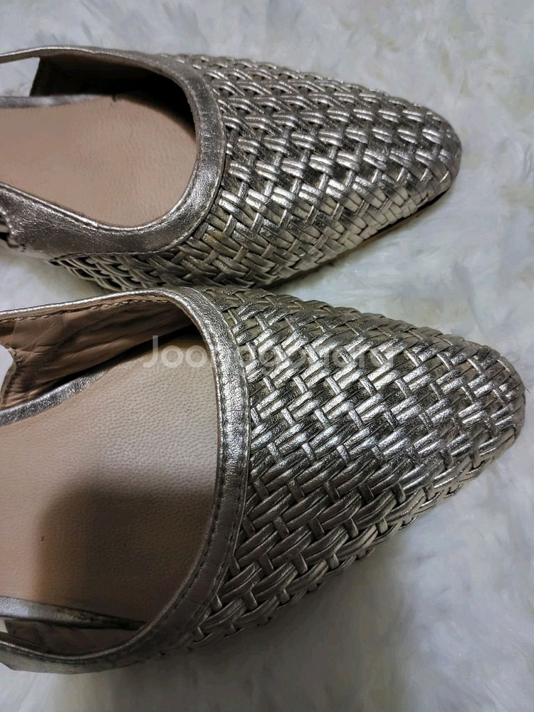 보테가베네타. 여성 슬링백 힐--6