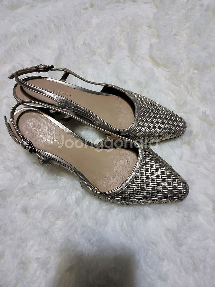 보테가베네타. 여성 슬링백 힐--4