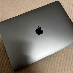 맥북프로 M2 13인치 16GB/256GB
