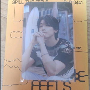 세븐틴 원우 포토카드입니다.