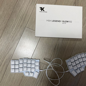 Corne V4 유선 스플릿 키보드