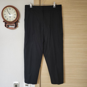 구호(KUHO) 여성 배기 바지 블랙