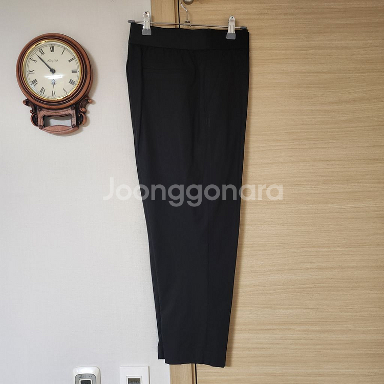 구호(KUHO) 여성 배기 바지 블랙--1