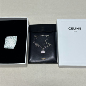 셀린느 트리옹프 라인스톤 목걸이 [os]