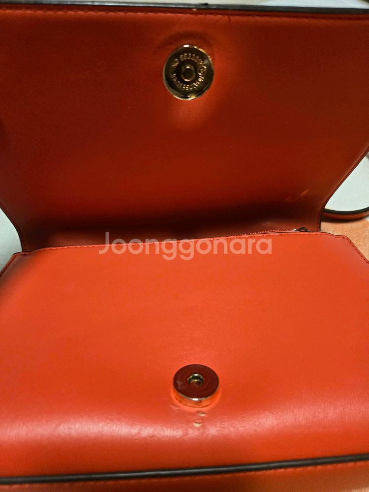 아가타 크로스백--2