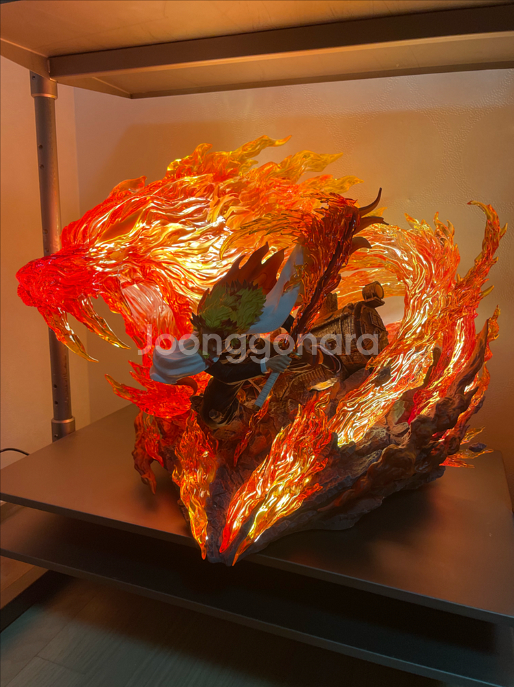 귀멸의 칼날 원피스 레진피규어 판매합니다--6