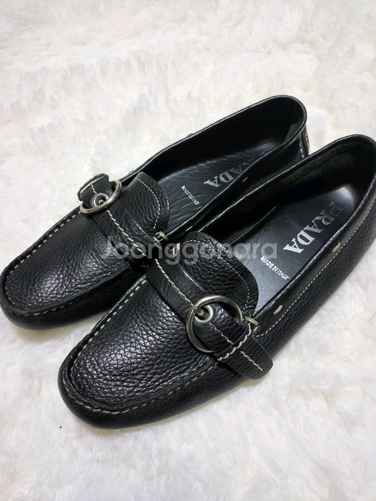 프라다 가죽 로퍼37(정품)--0