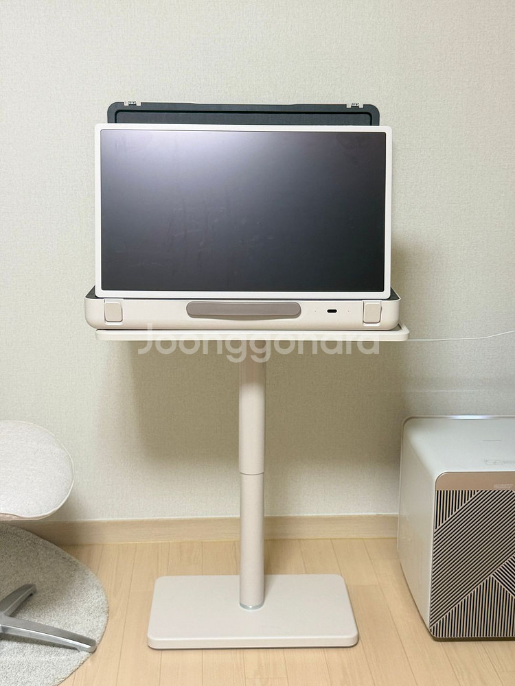 [S급] LG스탠바이미고 + 핏쳐 전용테이블(14만짜리) 팝니다--0