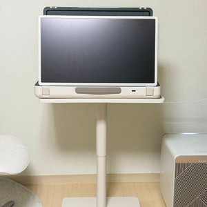 [S급] LG스탠바이미고 + 핏쳐 전용테이블(14만짜리) 팝니다