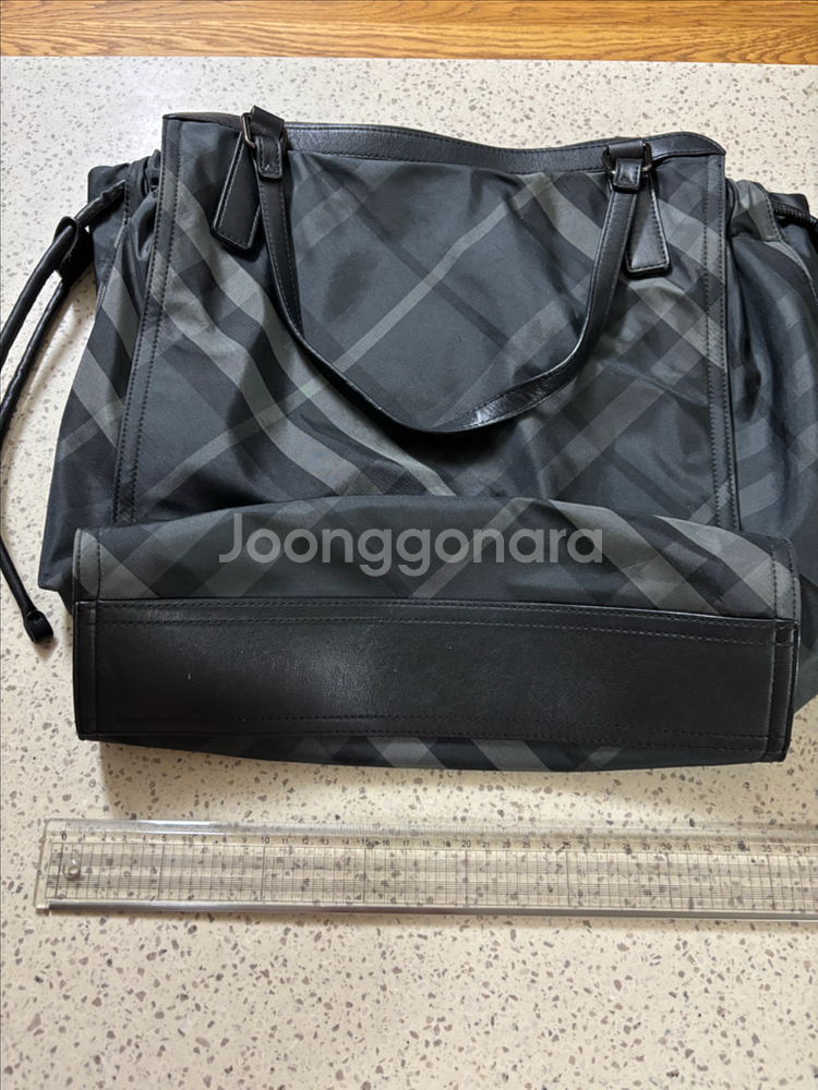 버버리 여성 숄더 빅백--0