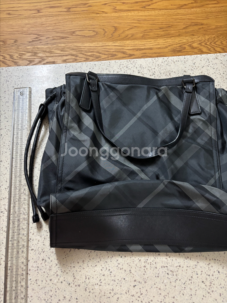 버버리 여성 숄더 빅백--1