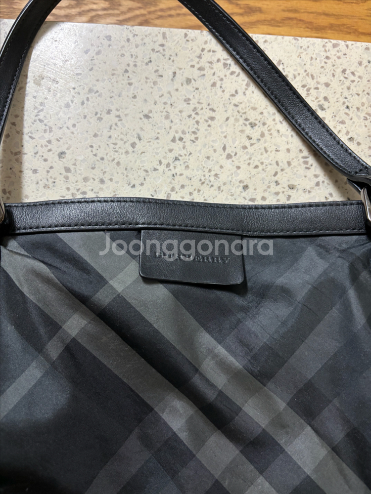 버버리 여성 숄더 빅백--5