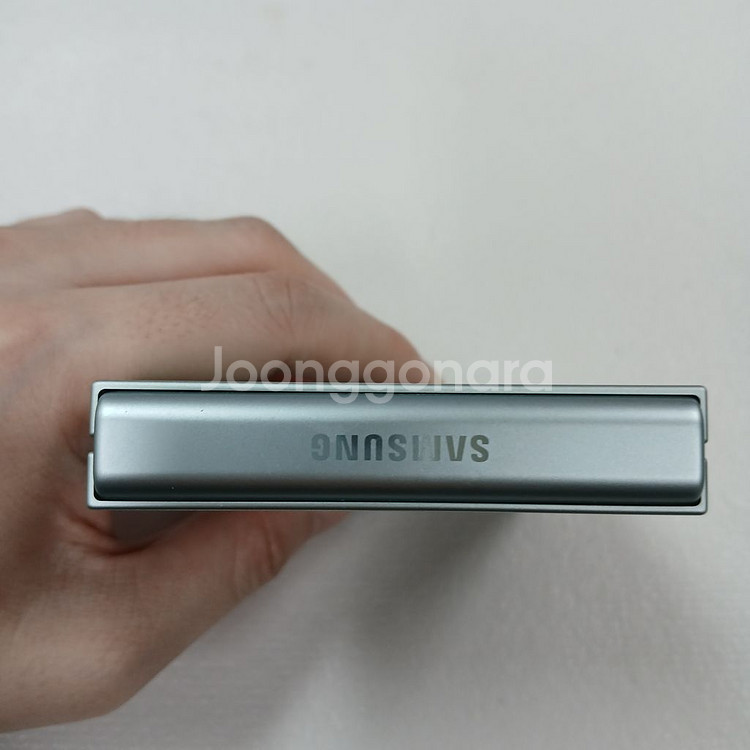 상태깨끗 갤럭시Z플립6 256기가 공기계 중고폰 서브폰 게임폰 최신폰 택배퀵가능--5