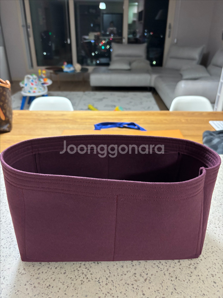 루이비통 온더고 mm 새상품--7