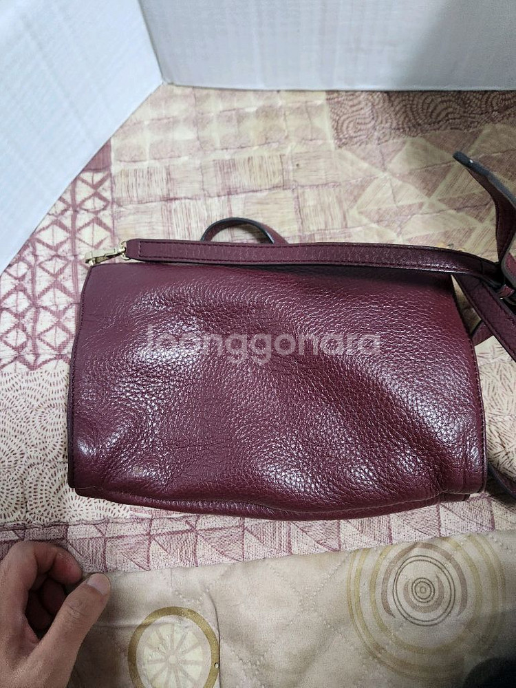 여성 가죽 크로스백 오야니 가방--2