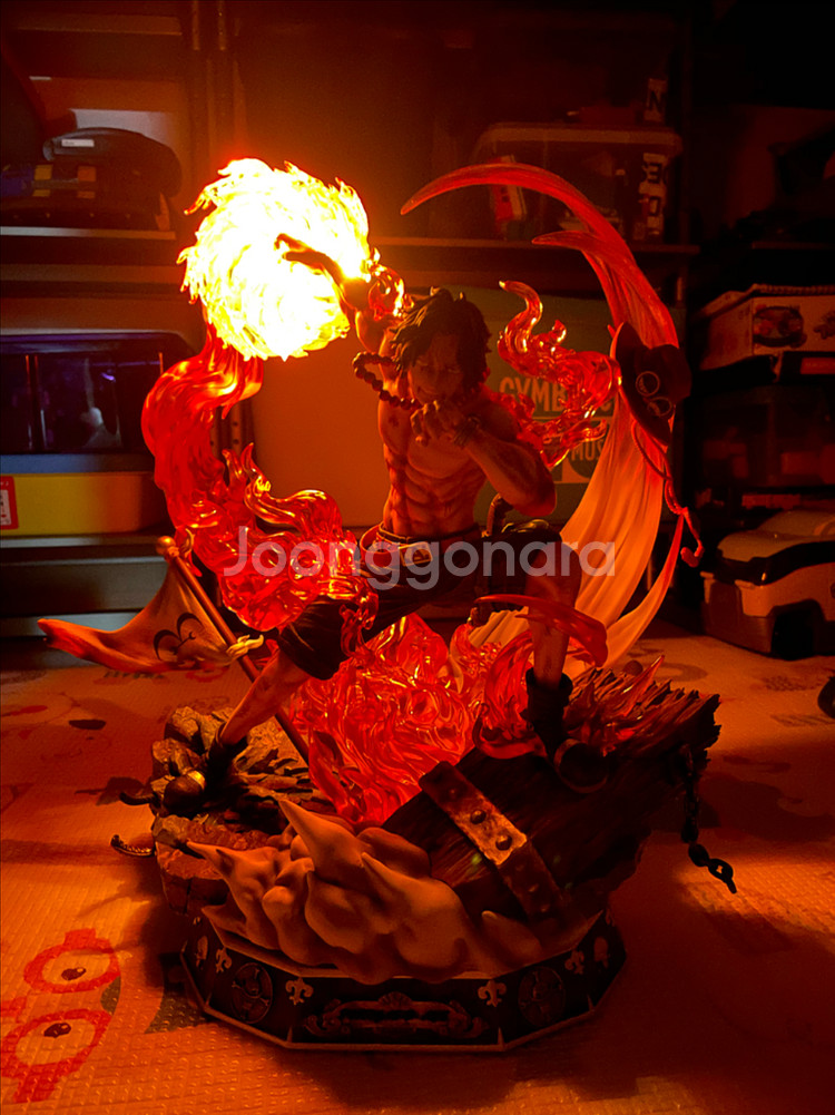 귀멸의 칼날 원피스 레진피규어 판매합니다--9