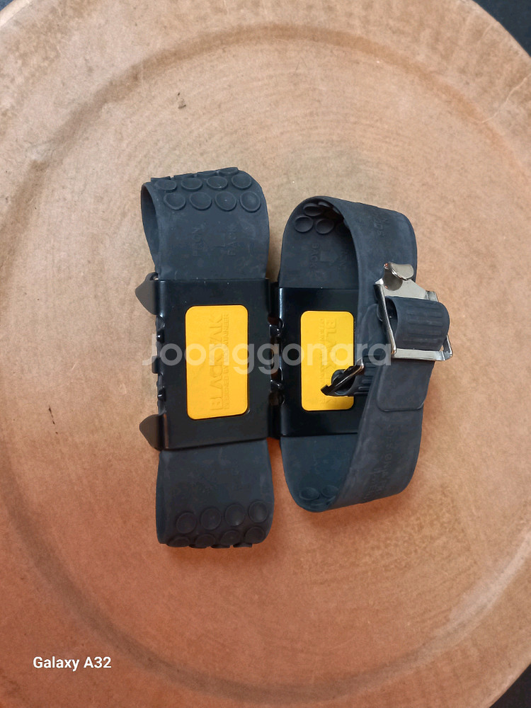 블랙야크 아이젠--1