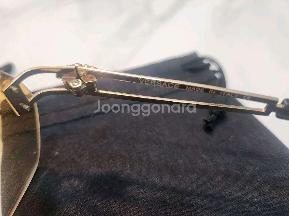 빈티지 선글라스 베르사체--6
