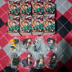 쟈근콩/짱큰콩/귀멸칼날피규어 짱구쿵푸피규어