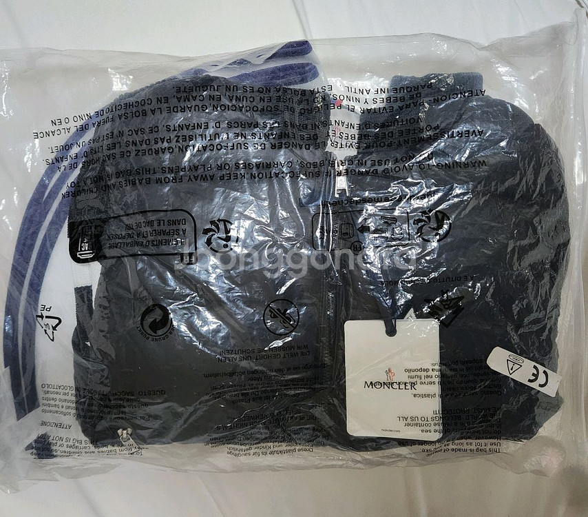 몽클레어 여성 패딩 점퍼(남녀공용)--1