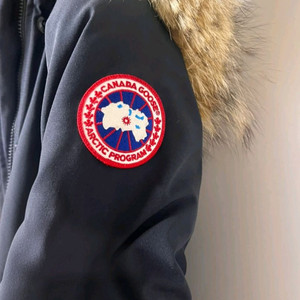 캐나다구스 여성 패딩 코트