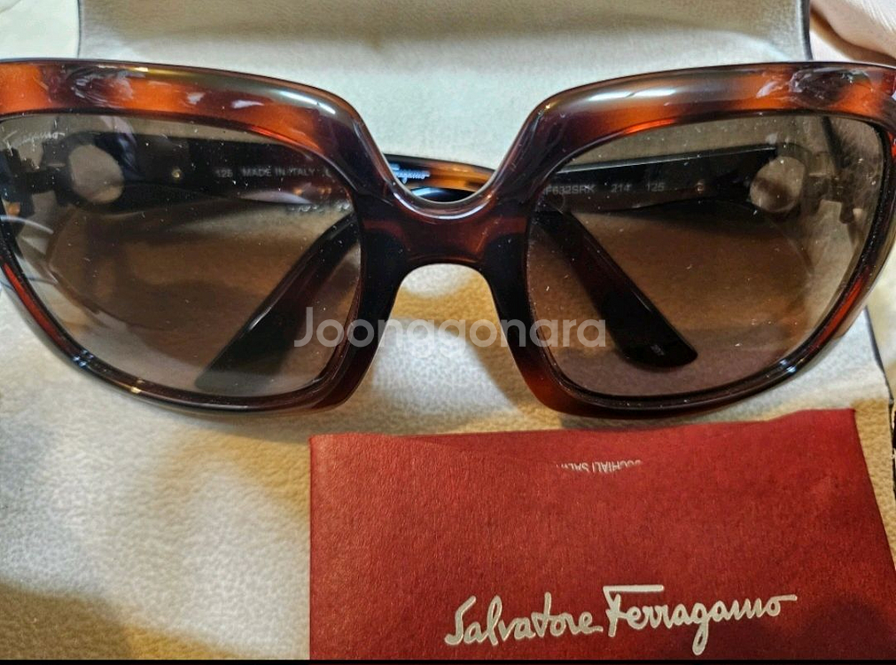 살바토레 페라가모 선글라스--1