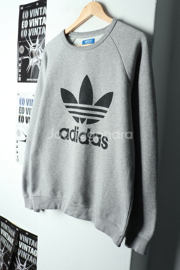 (XL) 아디다스 맨투맨 티셔츠 그레이 빅로고 기모--0