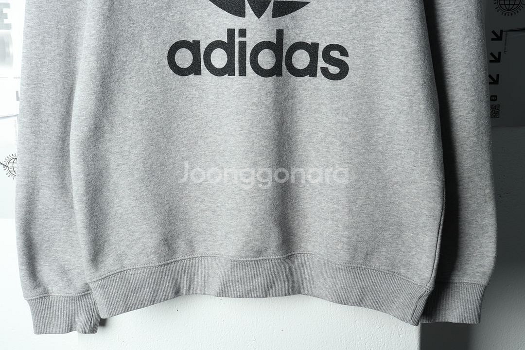 (XL) 아디다스 맨투맨 티셔츠 그레이 빅로고 기모--3