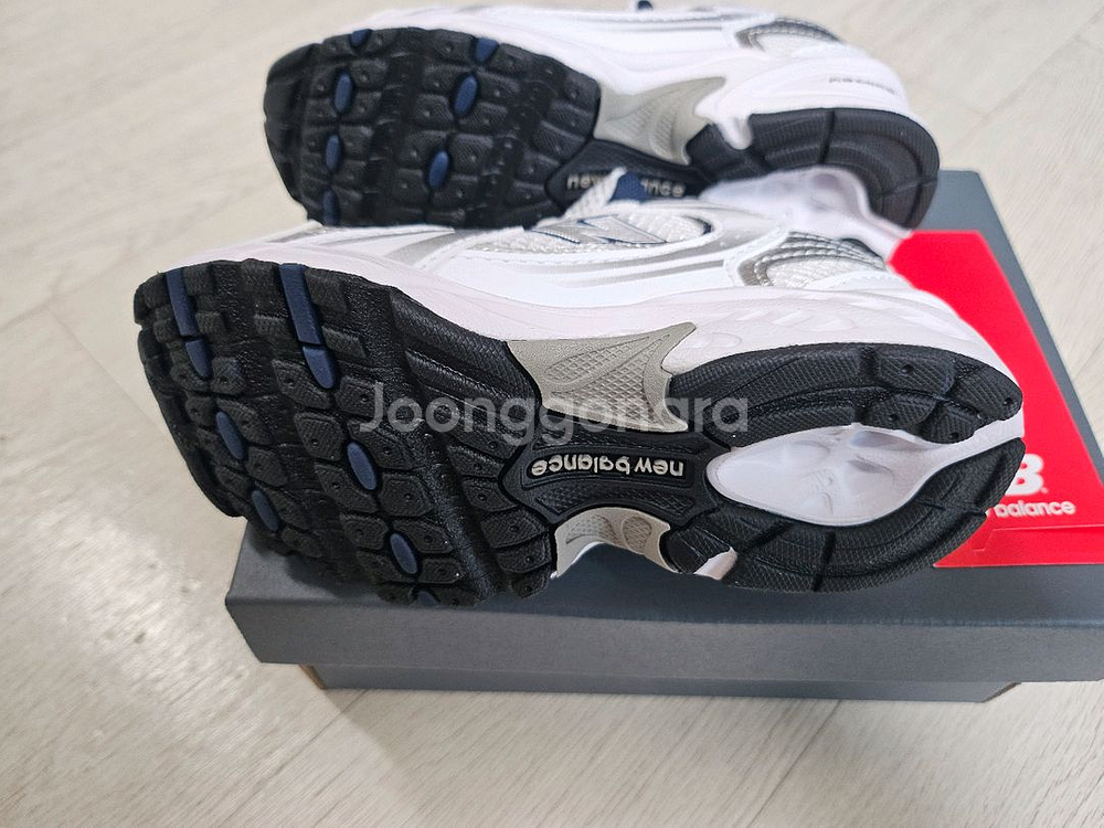 뉴발란스 530 키즈 운동화 사이즈 150--1