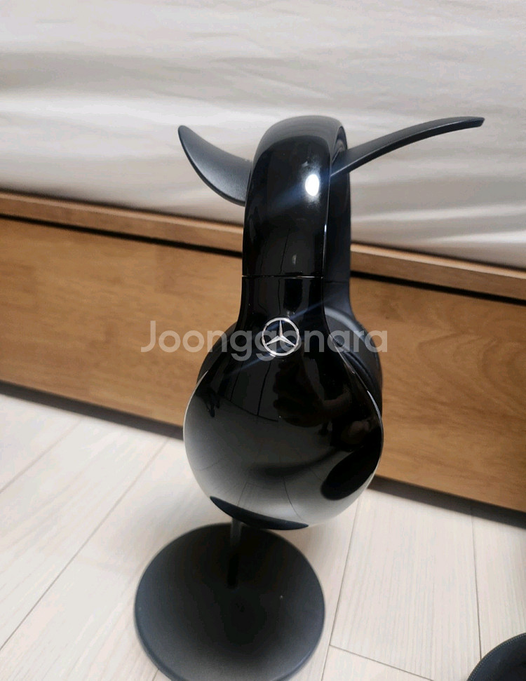 [거의새것] 벤츠 블루투스 노이즈캔슬링 헤드폰 팝니다.--2