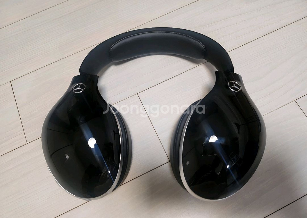 [거의새것] 벤츠 블루투스 노이즈캔슬링 헤드폰 팝니다.--3