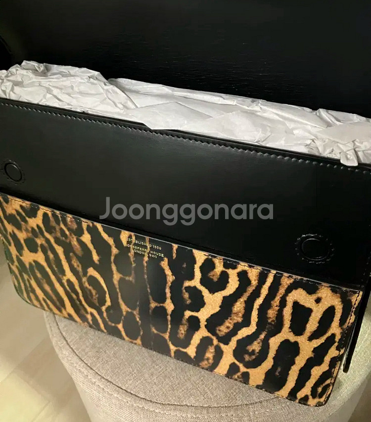 버버리 레오파드 숄더백--1