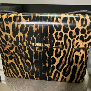 버버리 레오파드 숄더백
