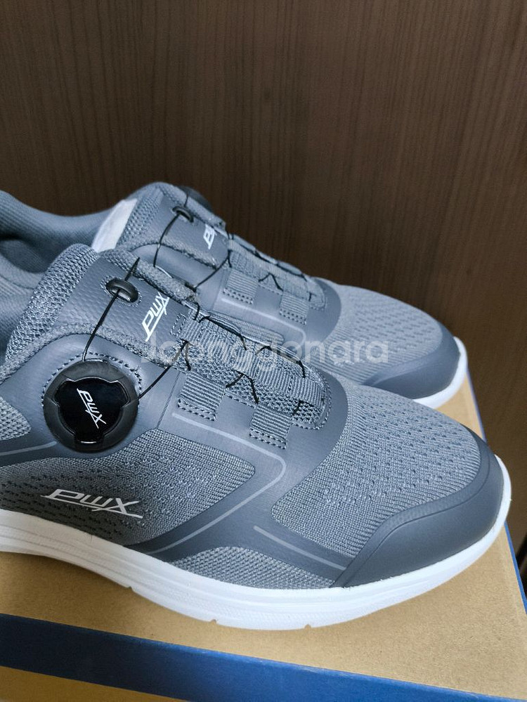 [(새상품)]다이얼 런닝화 270 운동화 프로월드컵--3