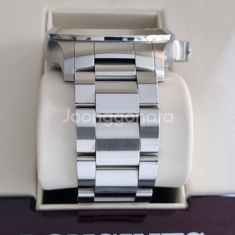 론진 콘퀘스트 V.H.P GMT 흰판 43mm--1