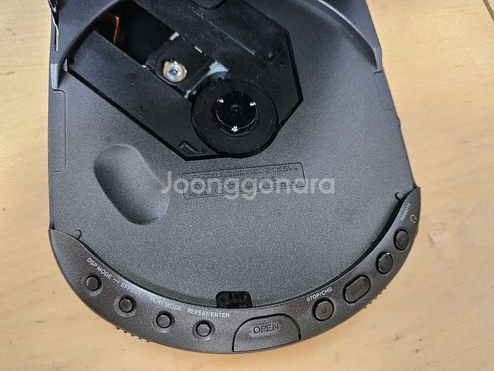 소니 디스크맨 D-311 정상작동품입니다.--1