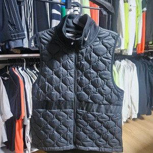 나이키 여성 에어로레이어 퀼팅 경량 패딩 베스트(새상품)