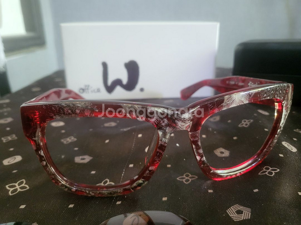 [미사용 새상품] 일본 한정판 수비선글라스--1