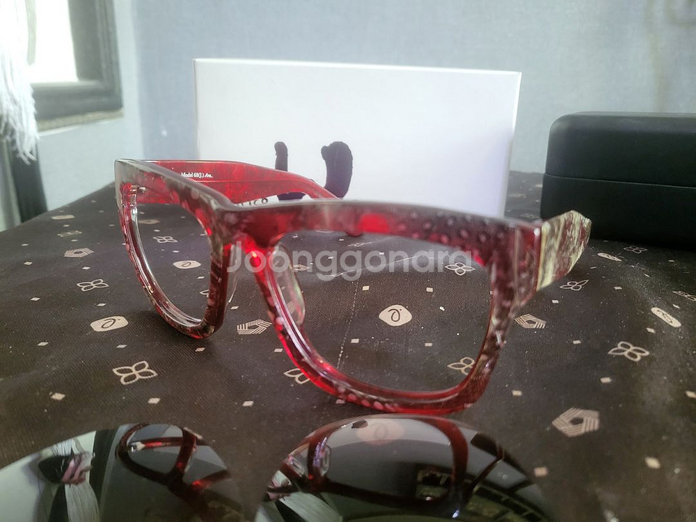 [미사용 새상품] 일본 한정판 수비선글라스--6