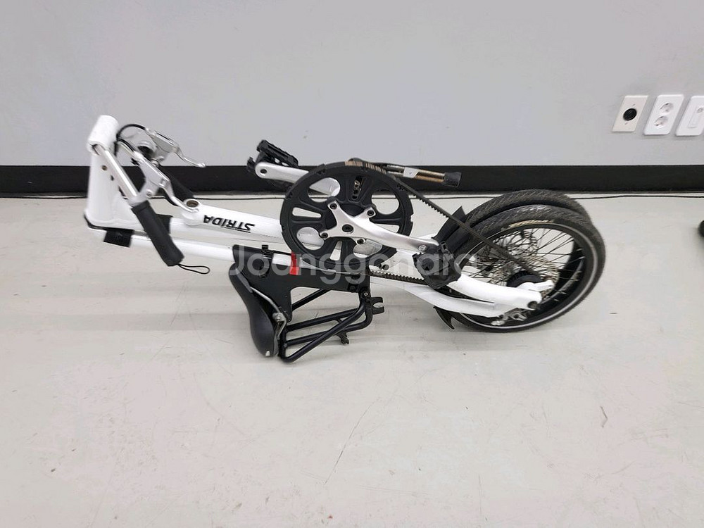 스트라이다 5.1 QR+ 16인치 (흰색)--0